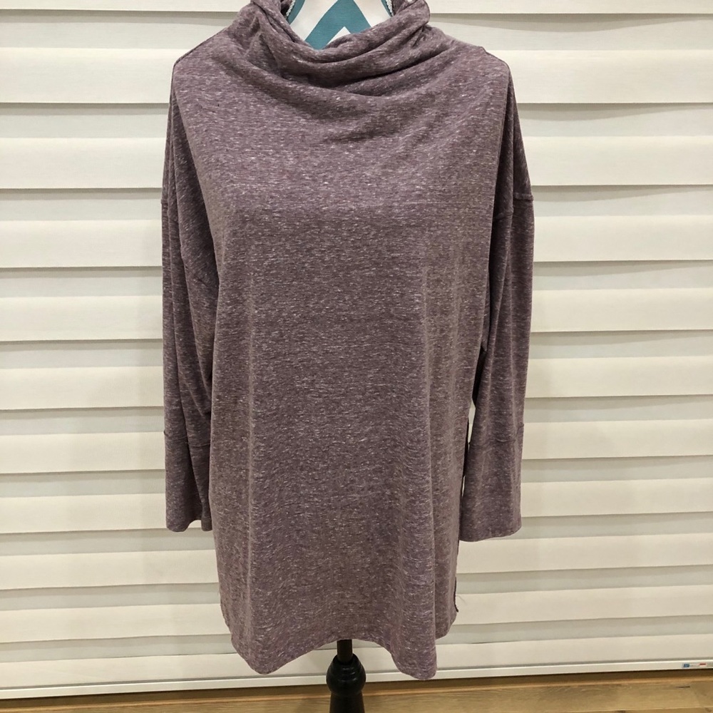 We the free by Free People yoga shirt in xs